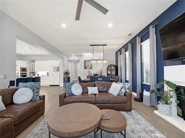 Santa Clarita, CA 91350,27741 Claremore