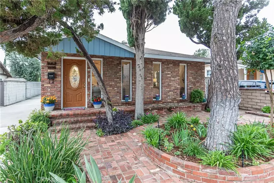 405 N Brighton, Burbank, CA 91506