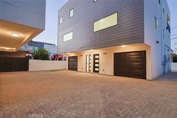 Los Angeles, CA 90019,4649 Pickford