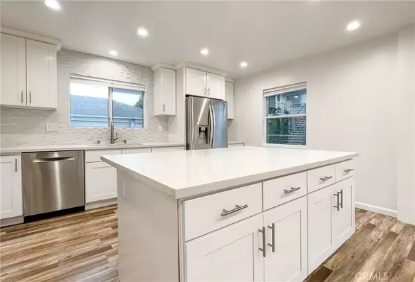 Burbank, CA 91505,341 N Florence Street