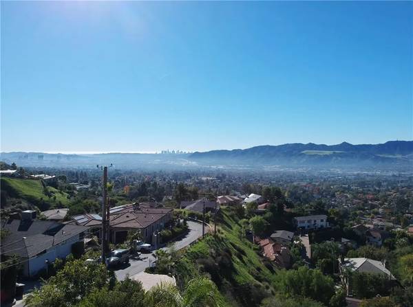 Burbank, CA 91501,1063 Via Alta