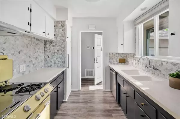 North Hollywood, CA 91605,12543 Hartland Street