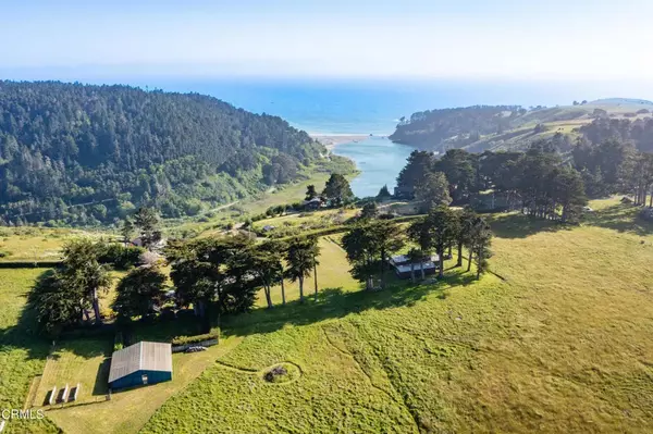 32550 Navarro Ridge, Albion, CA 95410