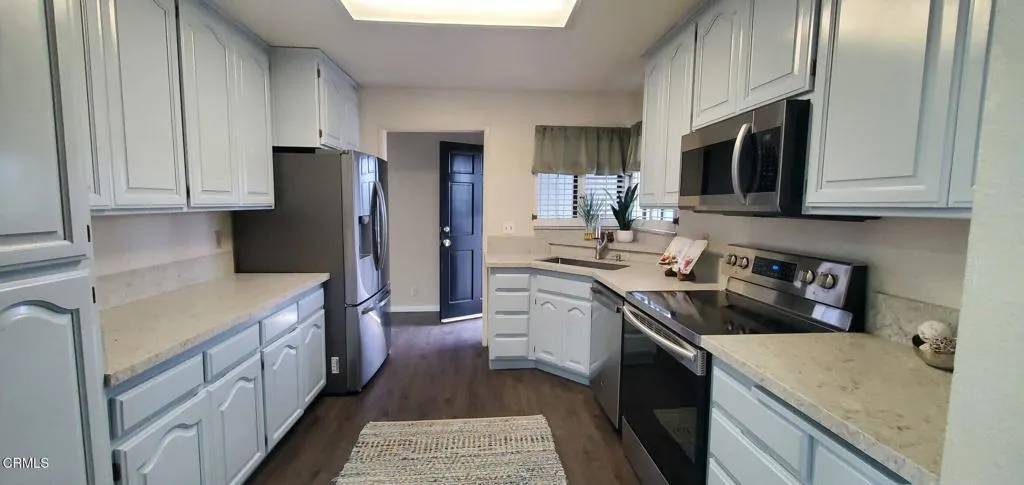 Fort Bragg, CA 95437,300 Penitenti