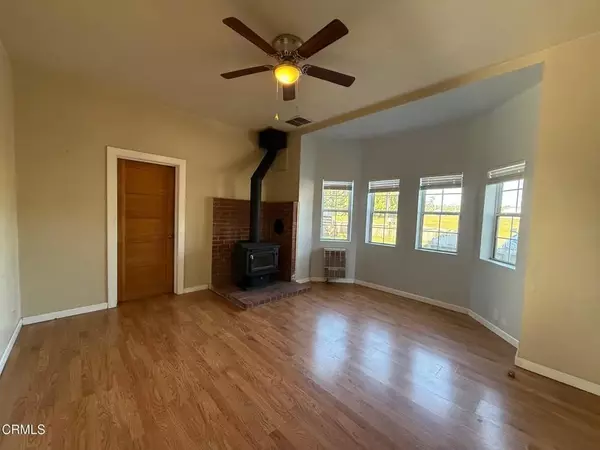 Fort Bragg, CA 95437,517 S Lincoln Street