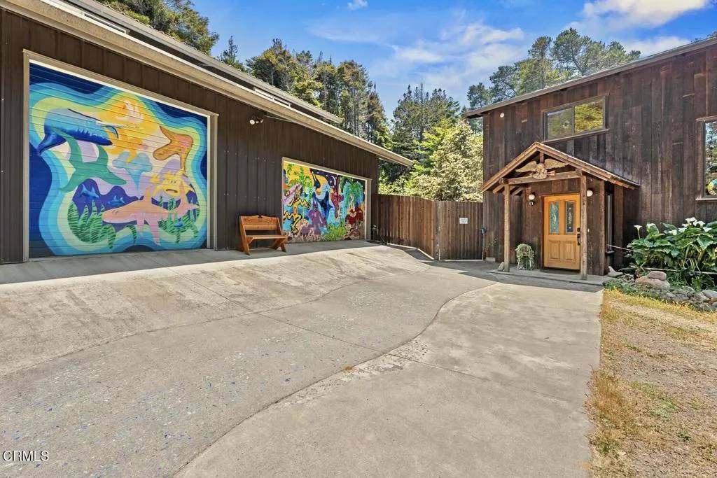Fort Bragg, CA 95437,32800 Sutliff Lane