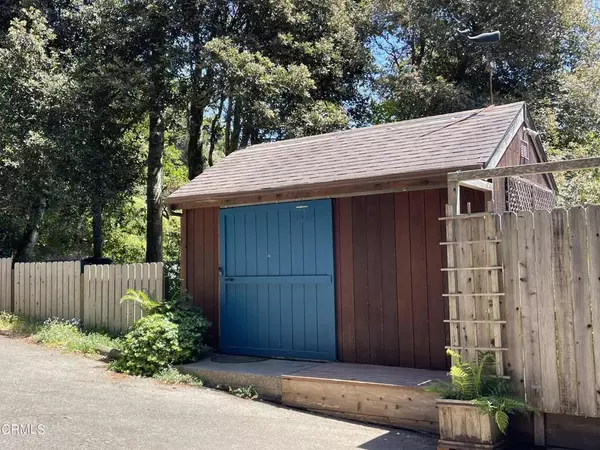 Fort Bragg, CA 95437,32691 Pearl Drive