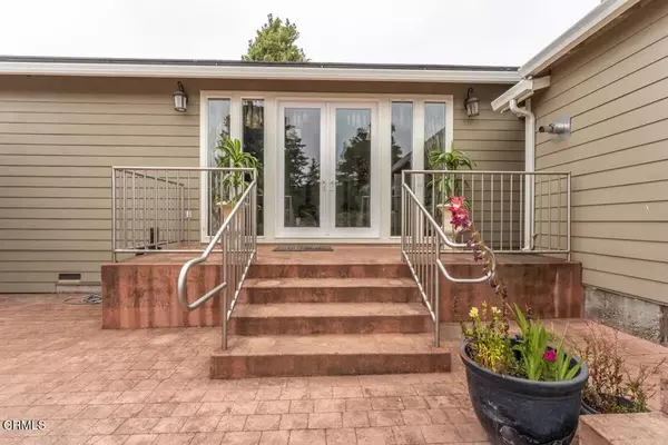 Fort Bragg, CA 95437,18900 Porterfield Lane