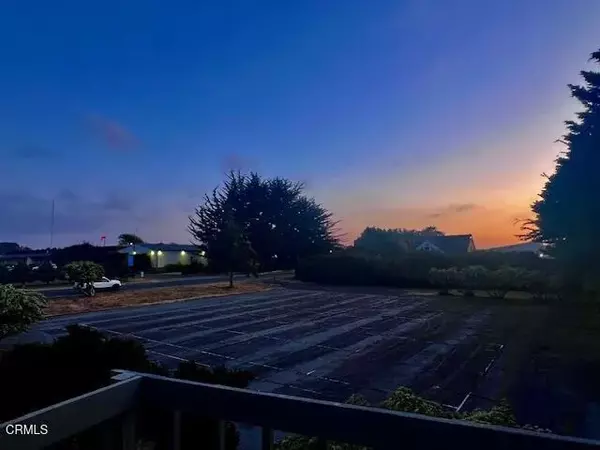 Fort Bragg, CA 95437,511 Cypress Street ##4