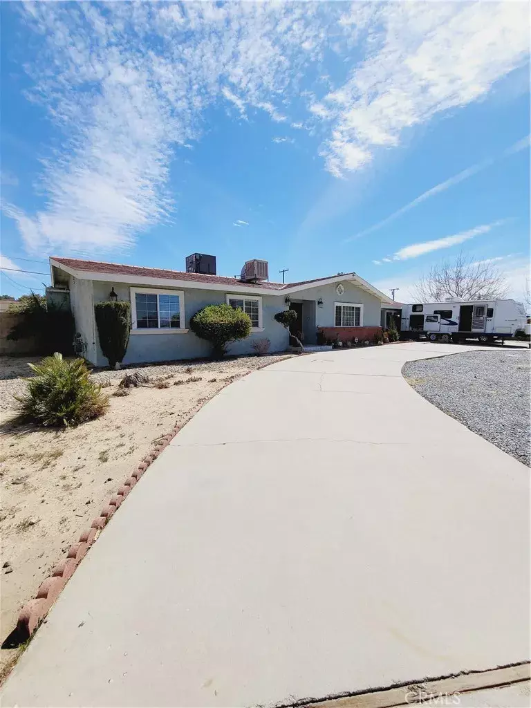 Apple Valley, CA 92307,14191 Tehachapi Road