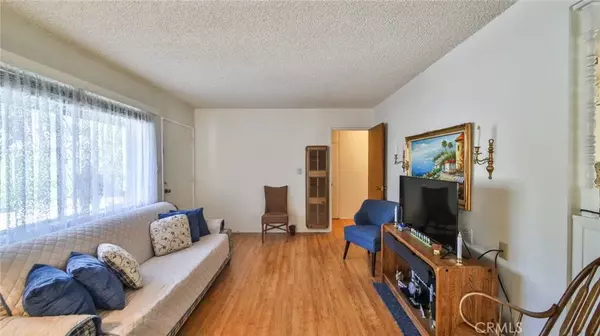 Claremont, CA 91711,348 N Mountain Avenue