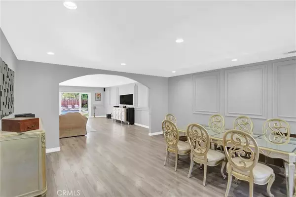 North Hollywood, CA 91605,7634 Hinds Avenue