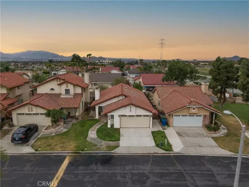 2875 Park Haven Drive, Rialto, CA 92376
