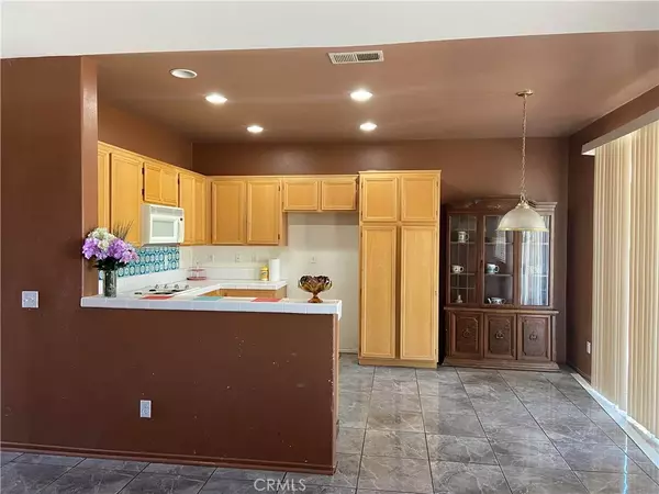 Victorville, CA 92395,12615 Meadow Street