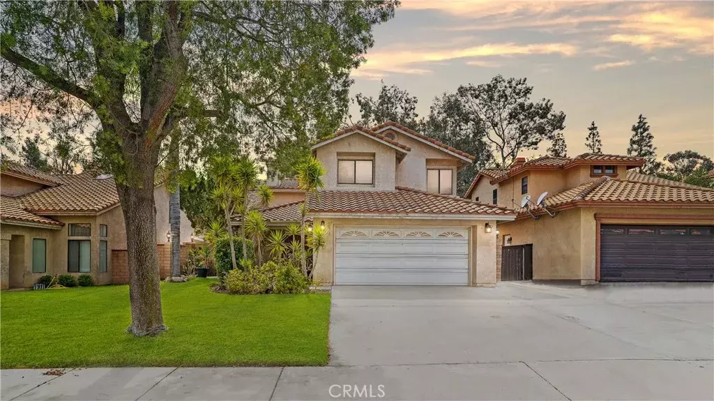 464 Brittany Dr, Corona, CA 92879