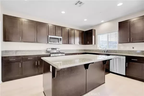 Lake Elsinore, CA 92532,35166 Sorrel Lane