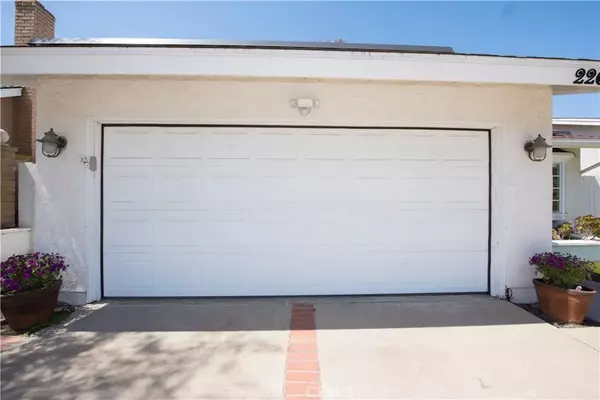 Mission Viejo, CA 92691,22601 Via Santiago