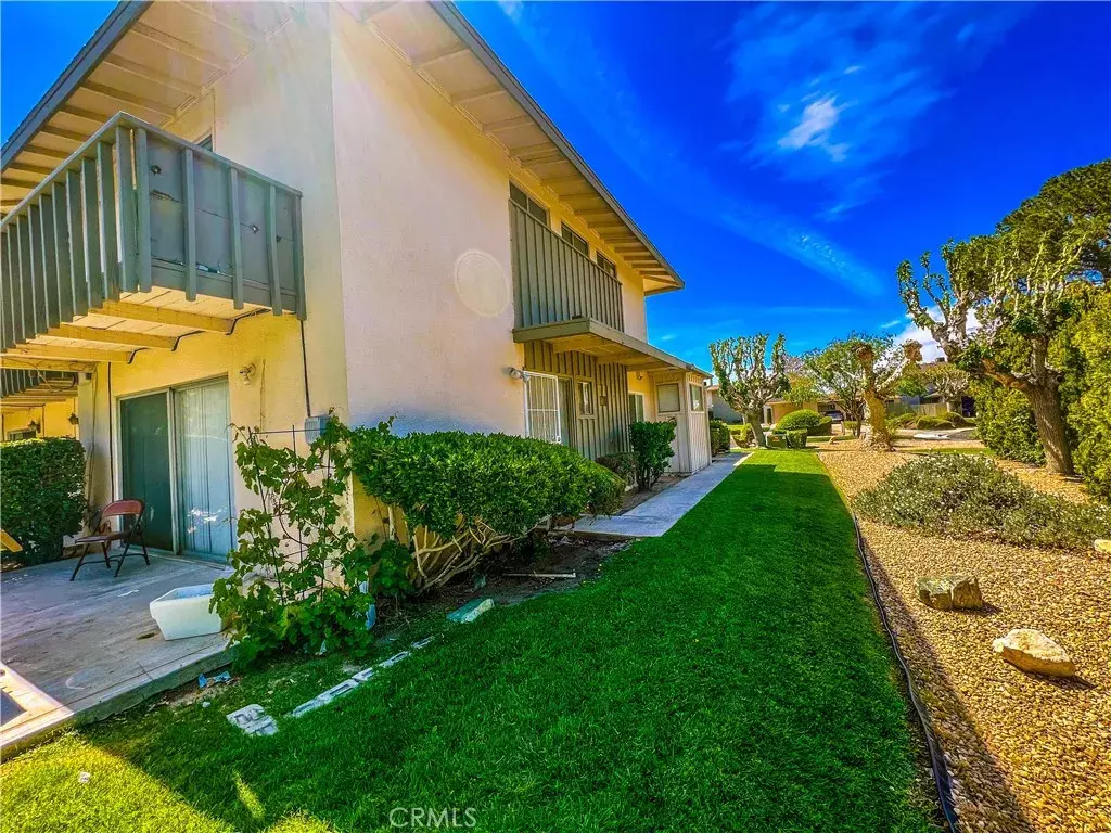 Victorville, CA 92395,14247 Canterbury Drive