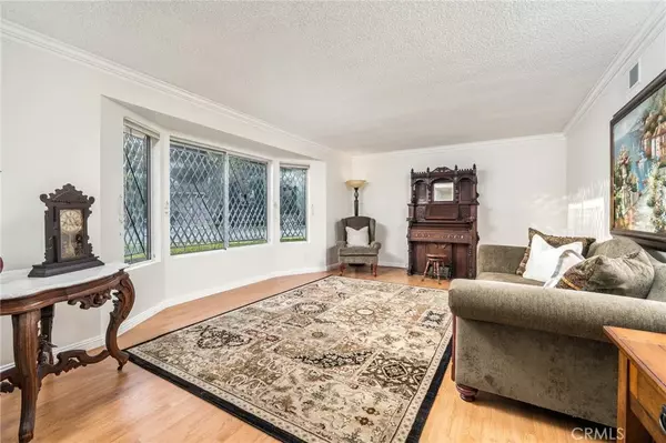 Glendora, CA 91741,314 N Heritage Oak Drive