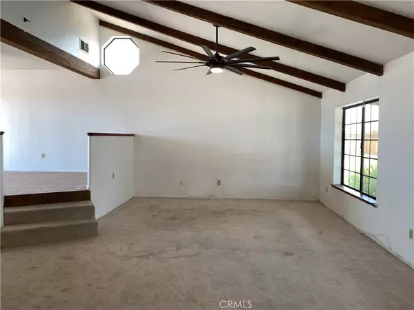 Apple Valley, CA 92308,20157 Ituma Road