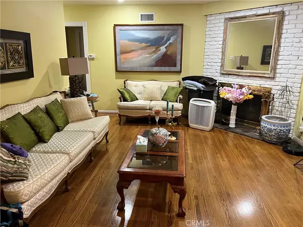 Van Nuys, CA 91405,14955 Lull Street