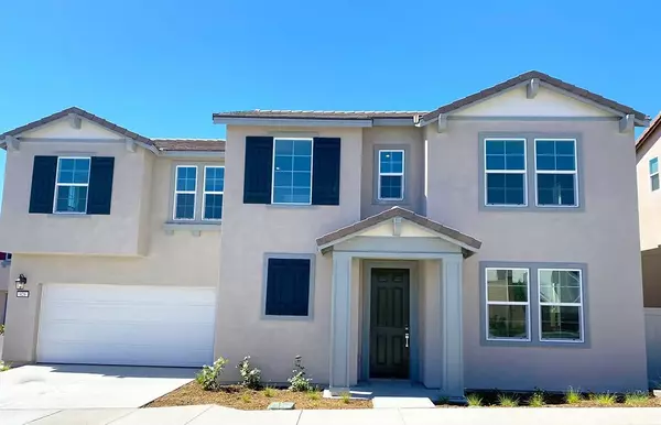 926 Helena Ridge, Lake Elsinore, CA 92530