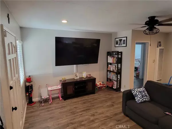 Santa Fe Springs, CA 90670,9468 Pioneer Boulevard