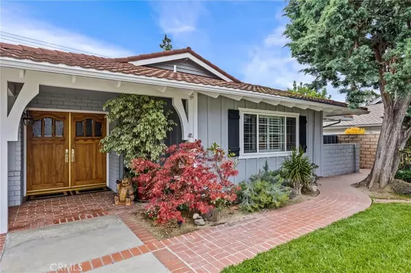 Hacienda Heights, CA 91745,2606 El Volcan Place