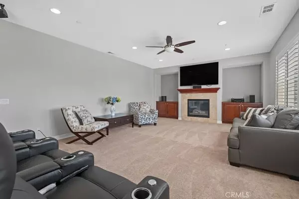 Eastvale, CA 92880,6894 Lucite Drive