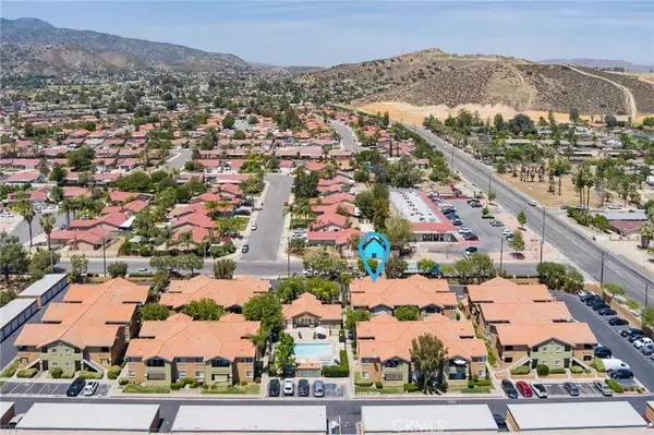 Lake Elsinore, CA 92530,16377 Lakeshore Drive #2B