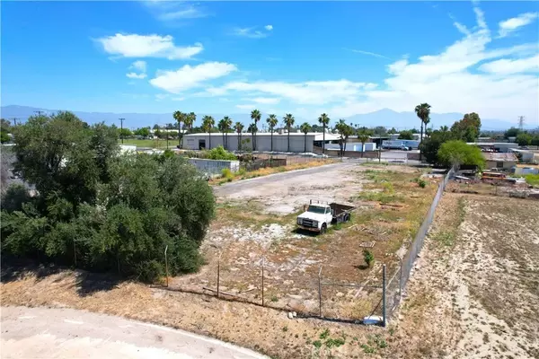 Colton, CA 92324,951 Jefferson