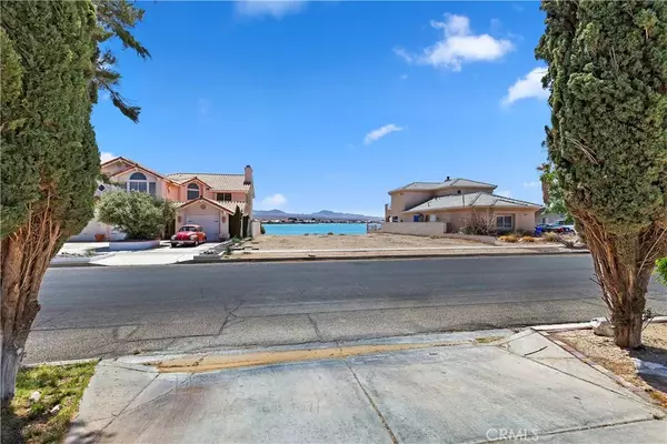 Helendale, CA 92342,14552 Rivers Edge Road