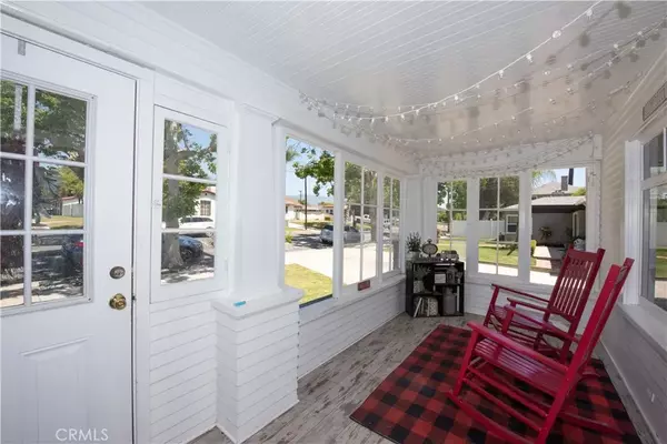 San Dimas, CA 91773,130 E 5th Street