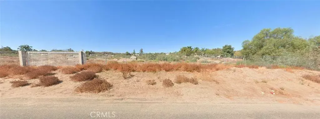 20747 Haines, Perris, CA 92570