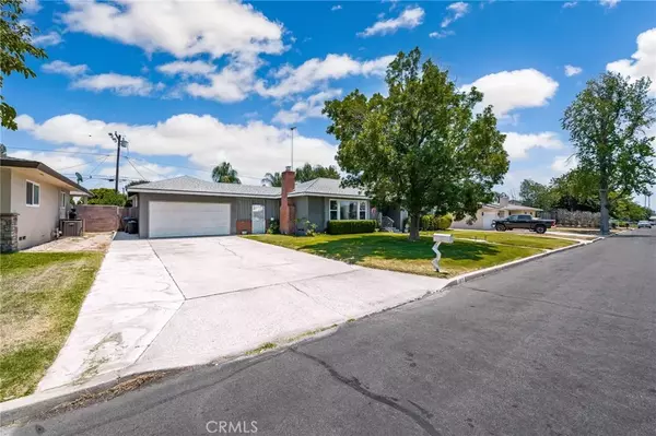 Rialto, CA 92376,1015 N Oakdale Avenue