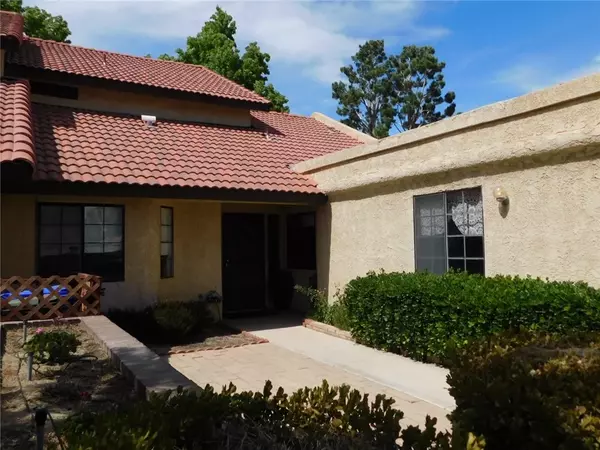 19162 Elm Drive, Apple Valley, CA 92308