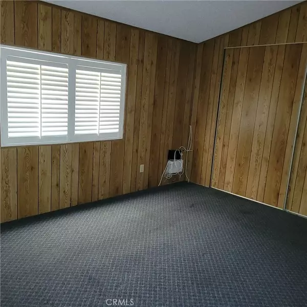 San Jacinto, CA 92582,228 N La Paloma Avenue