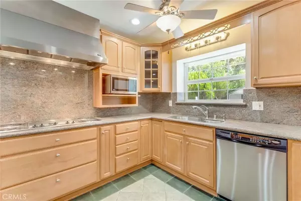 North Hills, CA 91343,15918 Tuba Street