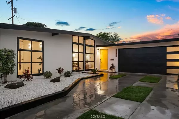 Anaheim, CA 92801,2041 W Catalpa Avenue