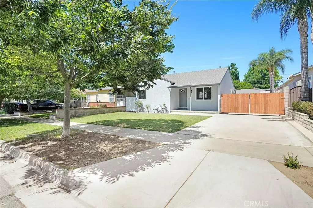 Ontario, CA 91764,1329 N Sultana Avenue