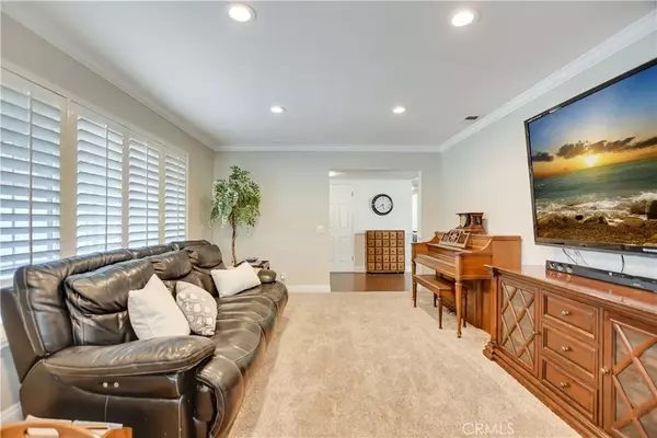 La Verne, CA 91750,949 Eastglen Drive