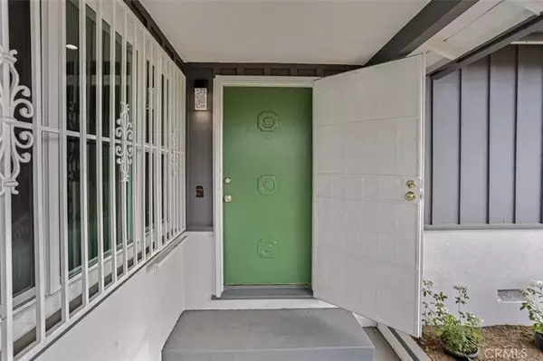 Hawthorne, CA 90250,11807 Atkinson Avenue