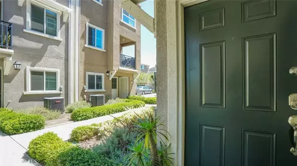 Panorama City, CA 91402,14861 Maple Terrace