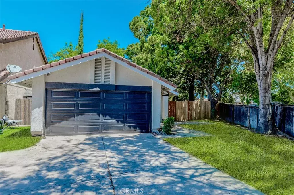 Ontario, CA 91761,3881 Antelope Creek Drive