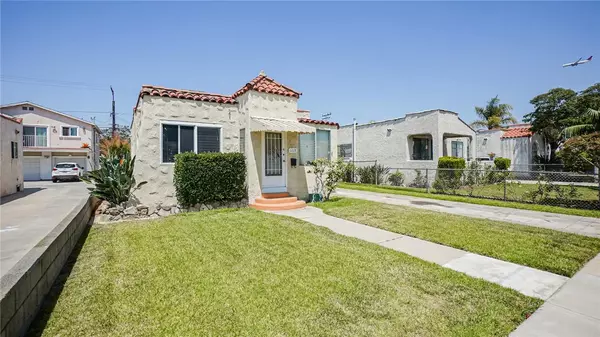 Inglewood, CA 90301,1117 Maple Street