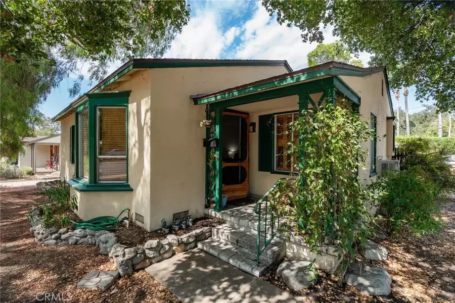 237 S Mills Avenue, Claremont, CA 91711