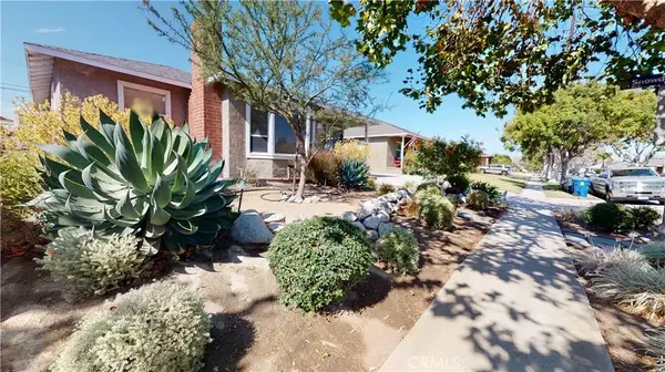 Lakewood, CA 90713,6149 Centralia Street