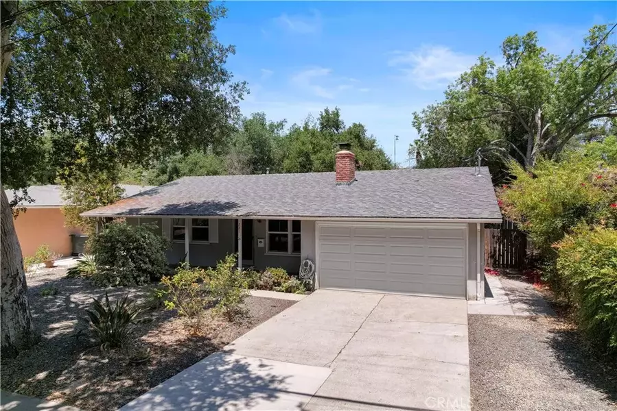 221 E Green Street, Claremont, CA 91711