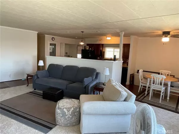 La Verne, CA 91750,3945 Bradford #53