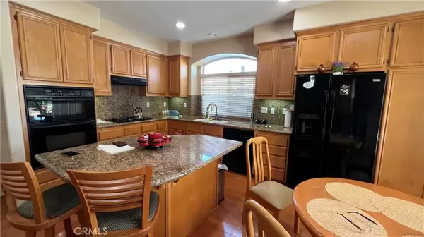 Buena Park, CA 90620,46 Centerstone Circle